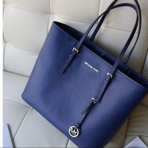 ✨MICHAEL KORS- tote bag